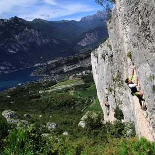 © DAV Sektion Rosenheim Rock&Bloc