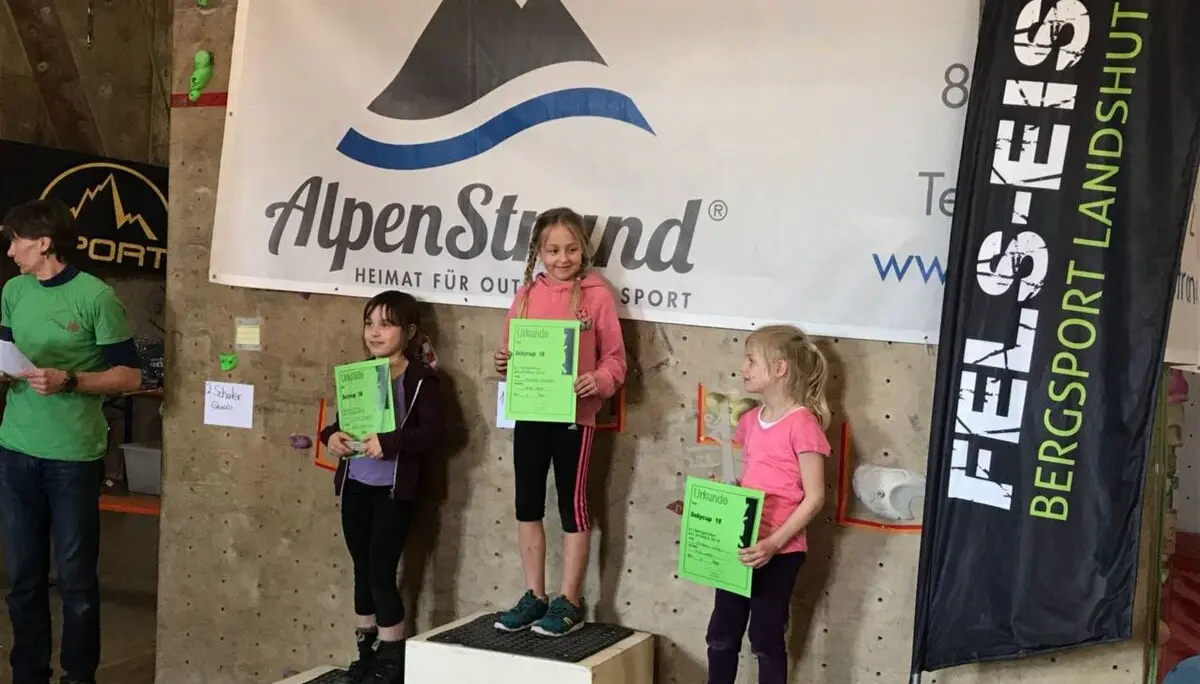 © DAV Sektion Rosenheim Rock&Bloc